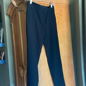 Black dress pants from Rag and Bone. Excellent condition.